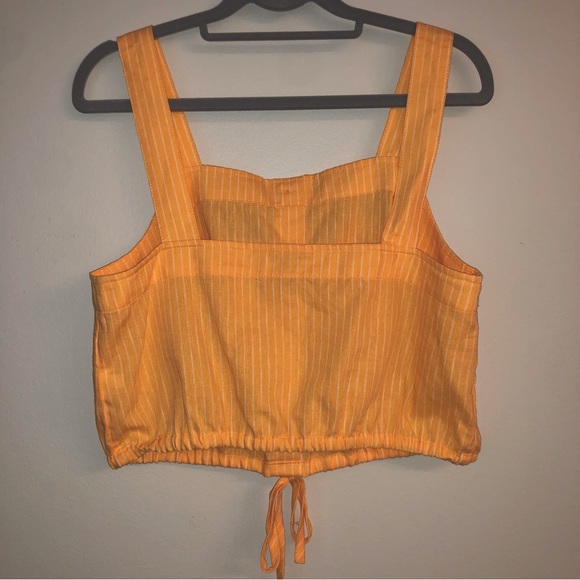 NWOT A New Day tie front crop tank - Picture 2 of 5